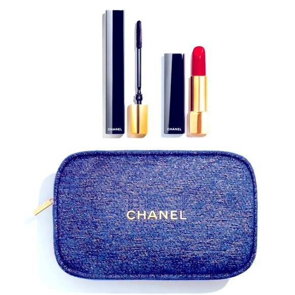 Chanel Holiday Makeup set - Picture 1 of 13